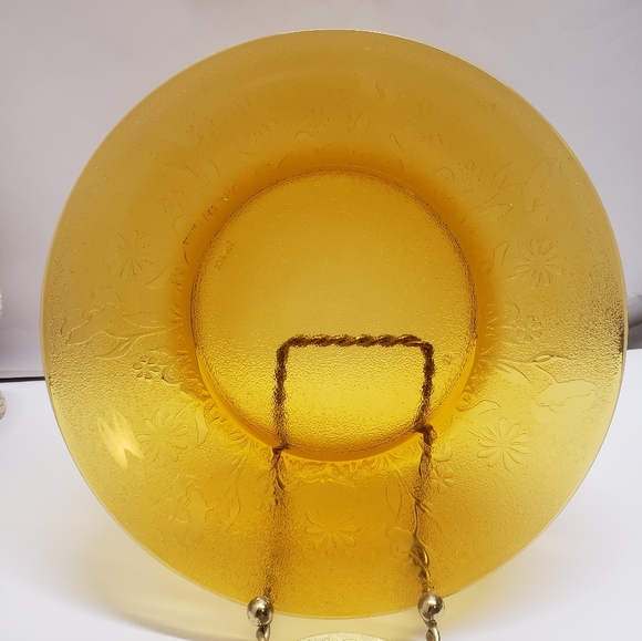 Vintage France Vereco Amber Flower Plate - Picture 15 of 16